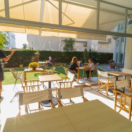 Hotel & Apartaments Thalassa Sport & Spa 罗萨斯 外观 照片