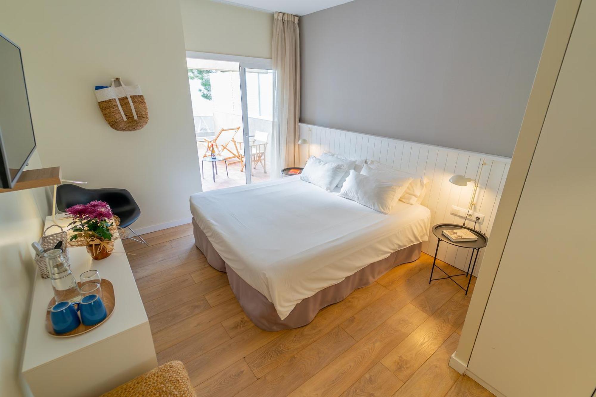 Hotel & Apartaments Thalassa Sport & Spa 罗萨斯 外观 照片
